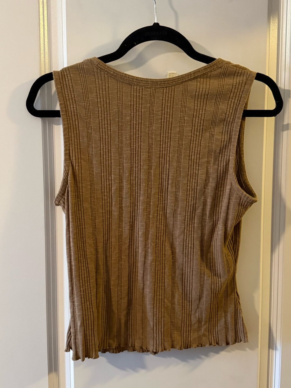 Universal Thread Ribbed Button-Front Tank in Camel Brown - Picture 2 of 3